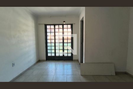 Suíte 1 de casa de condomínio para alugar com 4 quartos, 128m² em Vargem Pequena, Rio de Janeiro
