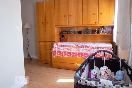 Casa à venda com 150m², 4 quartos e 5 vagas Casa à venda com 150m², 4 quartos e 5 vagasQuarto 3