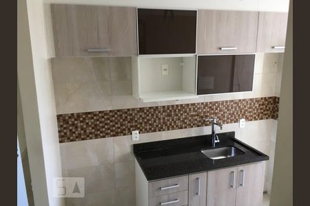 Apartamento à venda com 65m², 2 quartos e 1 vagaCozinha