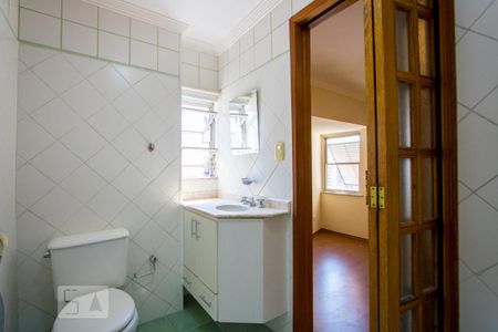 Apartamento para alugar com 92m², 3 quartos e 1 vaga Apartamento para alugar com 92m², 3 quartos e 1 vagaBanheiro do quarto 1