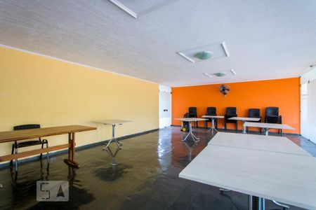 Apartamento para alugar com 92m², 3 quartos e 1 vaga Apartamento para alugar com 92m², 3 quartos e 1 vagaÁrea comum - Salão de festas