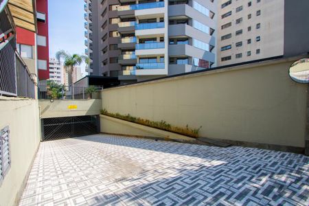 Apartamento para alugar com 92m², 3 quartos e 1 vaga Apartamento para alugar com 92m², 3 quartos e 1 vagaFachada