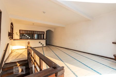 Sala de casa à venda com 3 quartos, 400m² em Vila Ré, São Paulo