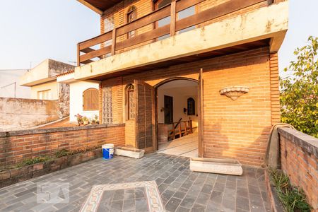 Varanda de casa à venda com 3 quartos, 400m² em Vila Ré, São Paulo