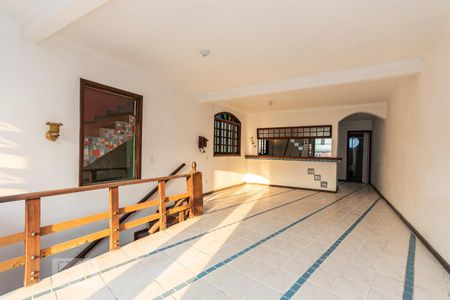 Sala de casa à venda com 3 quartos, 210m² em Vila Ré, São Paulo