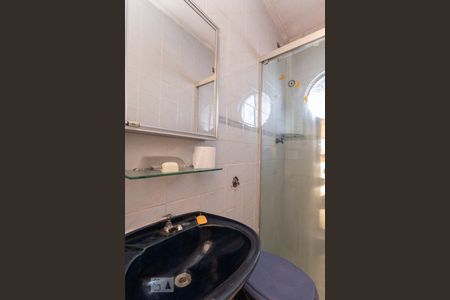 Banheiro de casa à venda com 3 quartos, 400m² em Vila Ré, São Paulo