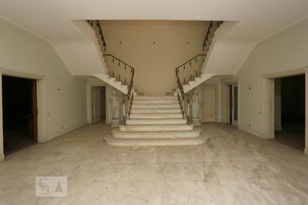 Hall de Entrada de casa à venda com 4 quartos, 900m² em Jardim Everest, São Paulo