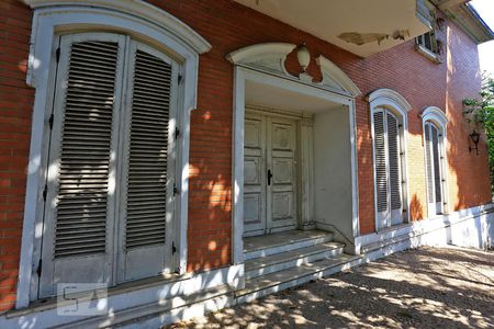 Casa à venda com 900m², 4 quartos e 4 vagasentrada