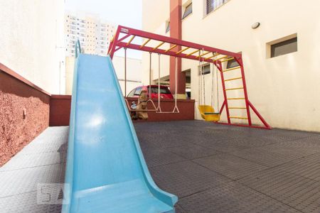 Apartamento à venda com 105m², 2 quartos e 1 vaga Apartamento à venda com 105m², 2 quartos e 1 vagaÁrea Comum - Playground