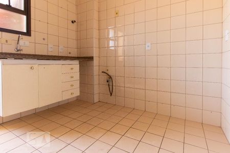 Apartamento à venda com 105m², 2 quartos e 1 vaga Apartamento à venda com 105m², 2 quartos e 1 vagaCozinha