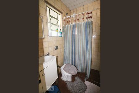 banheiro casa 1 de casa à venda com 3 quartos, 400m² em Vila Maria Alta, São Paulo