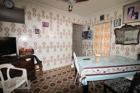 Casa à venda com 400m², 3 quartos e 4 vagascozinha casa 3