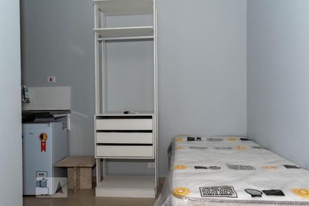 Quarto de kitnet/studio para alugar com 1 quarto, 20m² em Brás, São Paulo