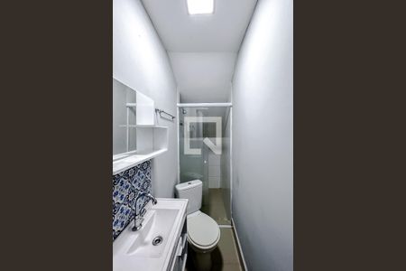 Banheiro de kitnet/studio para alugar com 1 quarto, 20m² em Brás, São Paulo