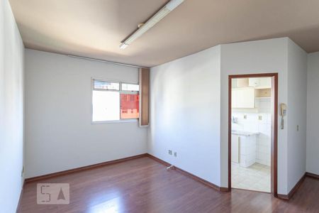 Sala de apartamento para alugar com 1 quarto, 65m² em Funcionários, Belo Horizonte