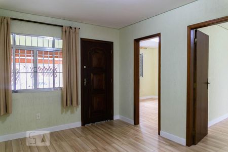 Sala de casa à venda com 3 quartos, 127m² em Vila Vermelha, São Paulo