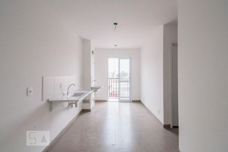 Sala e Cozinha de apartamento à venda com 2 quartos, 39m² em Jardim Santa Cruz (sacomã), São Paulo