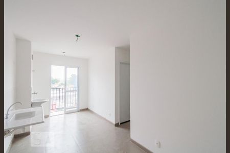 Sala e Cozinha de apartamento à venda com 2 quartos, 39m² em Jardim Santa Cruz (sacomã), São Paulo