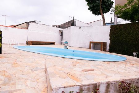 Apartamento para alugar com 59m², 2 quartos e 1 vaga Apartamento para alugar com 59m², 2 quartos e 1 vagaÁrea Comum - Piscina