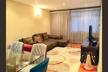 Apartamento à venda com 136m², 3 quartos e sem vagaSala