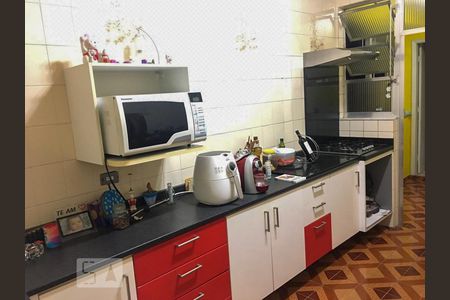Apartamento à venda com 136m², 3 quartos e sem vagaCozinha