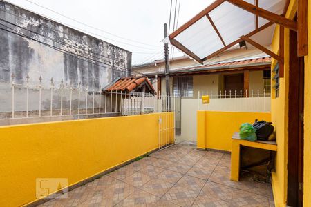 Casa à venda com 70m², 2 quartos e sem vagaQuintal da entrada