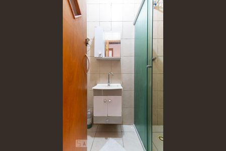 Banheiro Social de casa à venda com 2 quartos, 70m² em Jabaquara, São Paulo