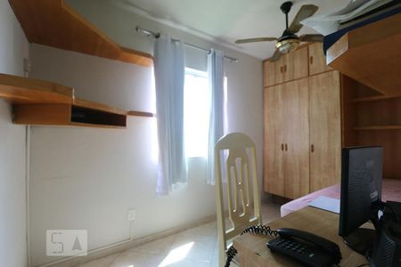Quarto 2  de apartamento para alugar com 2 quartos, 60m² em Jacarepaguá, Rio de Janeiro
