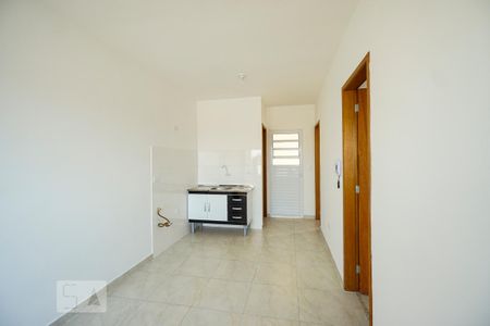 Sala e cozinha de apartamento para alugar com 2 quartos, 37m² em Penha de França, São Paulo