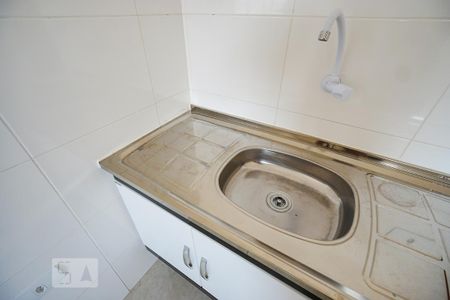 Detalhe cozinha de apartamento para alugar com 2 quartos, 37m² em Penha de França, São Paulo