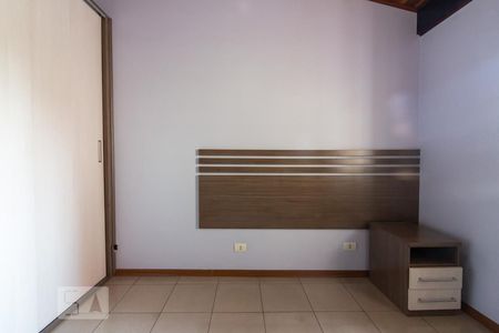 Quarto de casa para alugar com 1 quarto, 97m² em Jaguaribe, Osasco
