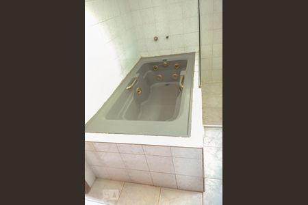 Apartamento à venda com 124m², 3 quartos e 2 vagasQuarto 3 - suite