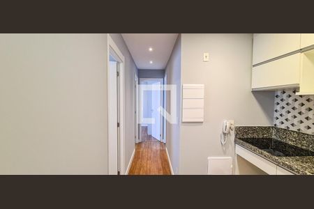 Corredor de apartamento para alugar com 3 quartos, 71m² em Jardim Novo Santo Amaro, São Paulo