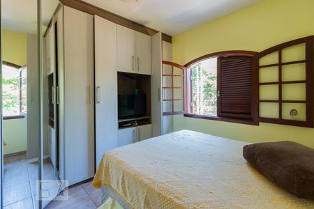 Casa à venda com 3 quartos, 166m² em Jardim Consórcio, São Paulo