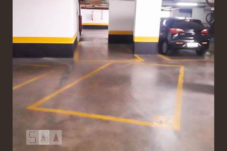 Garagem de apartamento à venda com 2 quartos, 80m² em Vila Olímpia, São Paulo