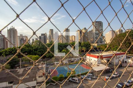 Apartamento à venda com 80m², 2 quartos e 2 vagasVista