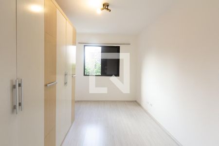 Apartamento à venda com 80m², 2 quartos e 2 vagasSuíte