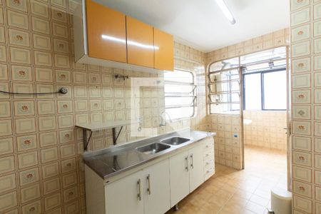 Apartamento à venda com 80m², 2 quartos e 2 vagasCozinha