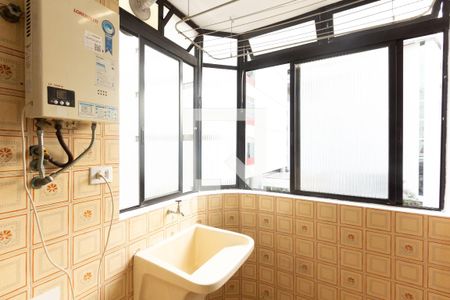 Apartamento à venda com 80m², 2 quartos e 2 vagasÁrea de Serviço