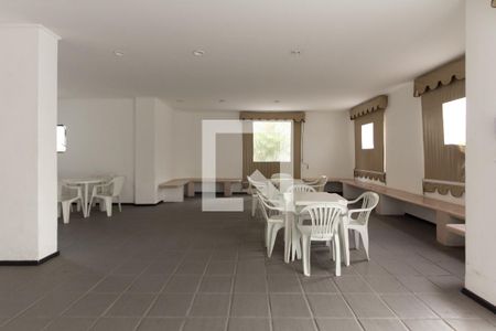 Apartamento à venda com 80m², 2 quartos e 2 vagasÁrea comum - Salão de festas