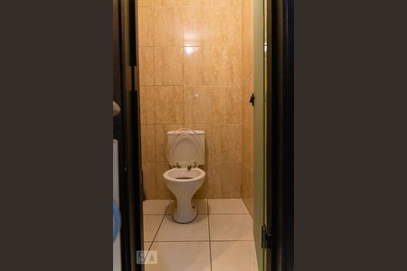 Banheiro de kitnet/studio à venda com 1 quarto, 80m² em Bela Vista, São Paulo