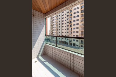 Apartamento para alugar com 75m², 3 quartos e 1 vaga Apartamento para alugar com 75m², 3 quartos e 1 vagaSacada