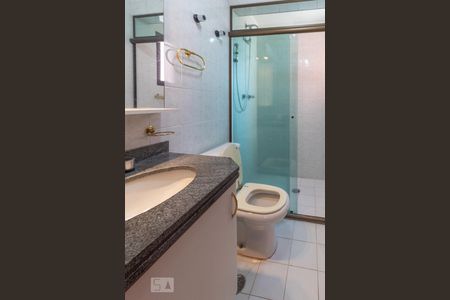 Apartamento para alugar com 75m², 3 quartos e 1 vaga Apartamento para alugar com 75m², 3 quartos e 1 vagaBanheiro 1