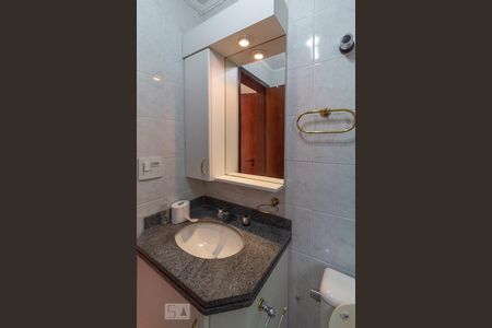 Apartamento para alugar com 75m², 3 quartos e 1 vaga Apartamento para alugar com 75m², 3 quartos e 1 vagaBanheiro 1