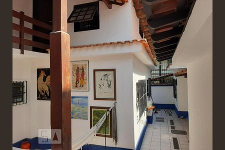 Apartamento à venda com 260m², 3 quartos e 3 vagasDETALHE CORREDOR