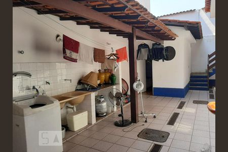 Apartamento à venda com 260m², 3 quartos e 3 vagasÁREA DE SERVIÇO