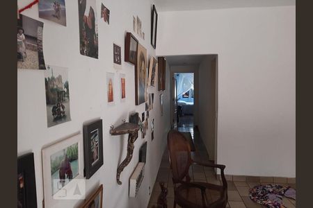 Apartamento à venda com 260m², 3 quartos e 3 vagasCORREDOR