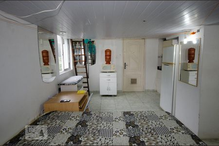 Sala de apartamento para alugar com 1 quarto, 25m² em Laranjeiras, Rio de Janeiro