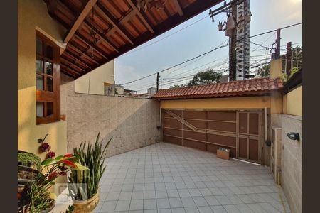 Casa à venda com 265m², 5 quartos e 5 vagas Casa à venda com 265m², 5 quartos e 5 vagasGaragem
