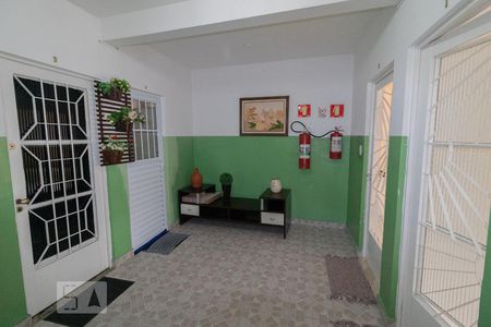 Hall de Entrada de kitnet/studio para alugar com 1 quarto, 45m² em Vila Maria Trindade, São Paulo
